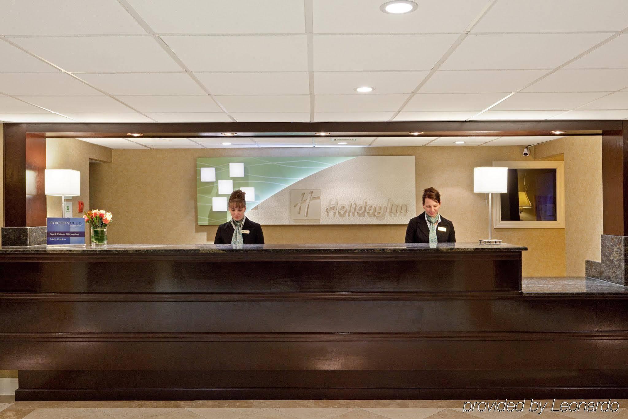 Holiday Inn & Suites Marlborough, An Ihg Hotel Dış mekan fotoğraf